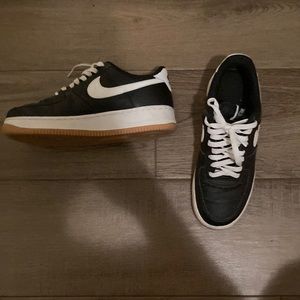 Try to sell fast Af1 size 8 no box in used condition